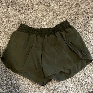 LULU SHORTS